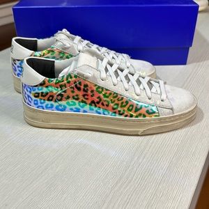 New!!  P448 Jack Leopard Print Hologram Low Top
Sneakers Size 37 (US 6.5)